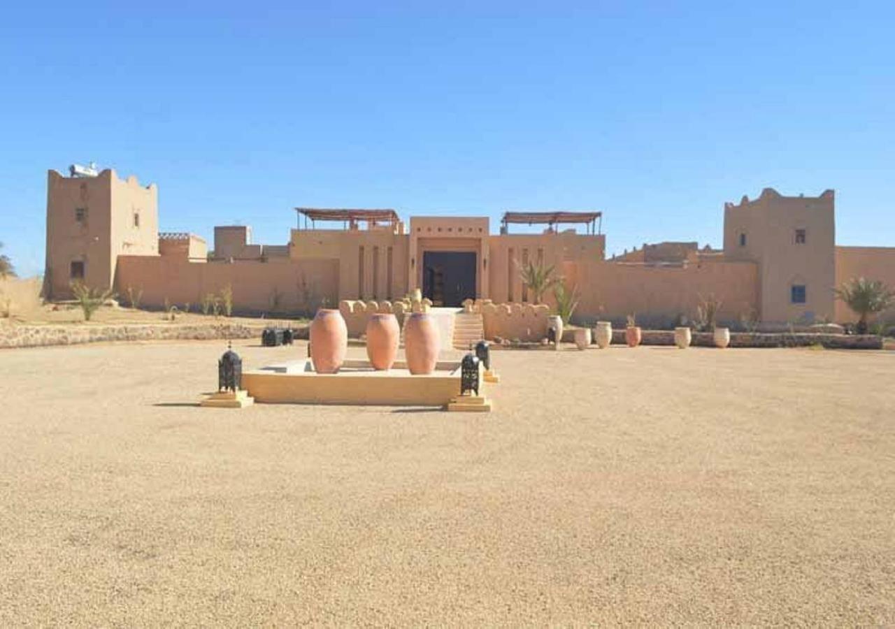 Ksar Tinhinnane Merzouga Exterior foto