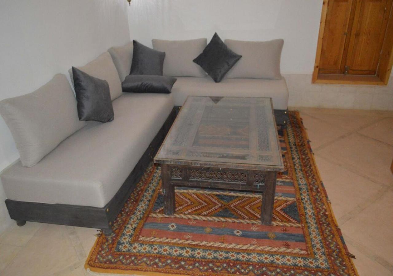 Ksar Tinhinnane Merzouga Exterior foto